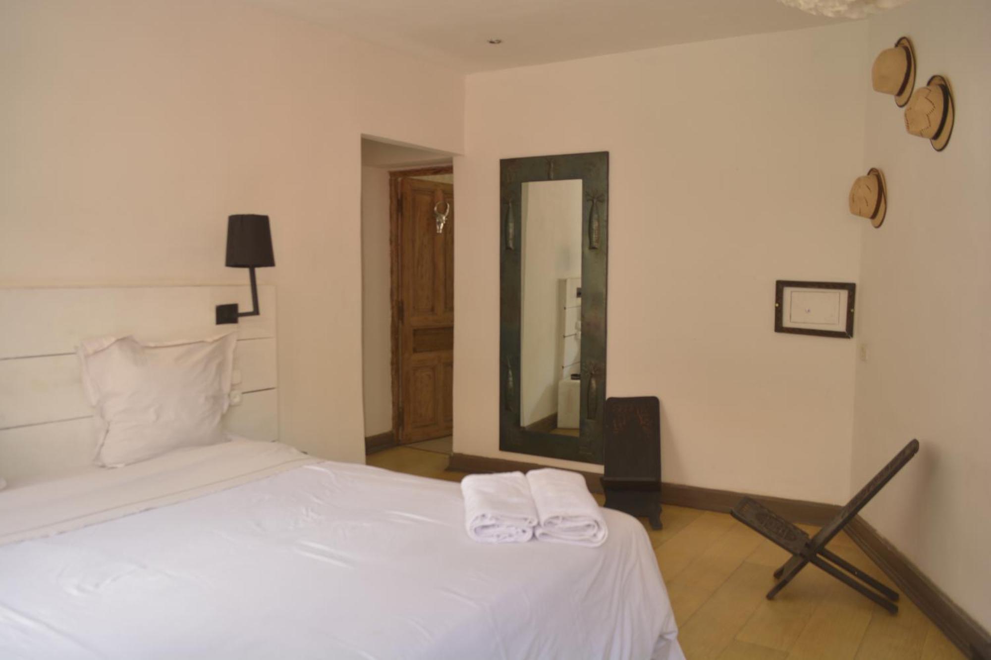 Hotel Restaurant La Ribaudiere Antananarivo Rom bilde