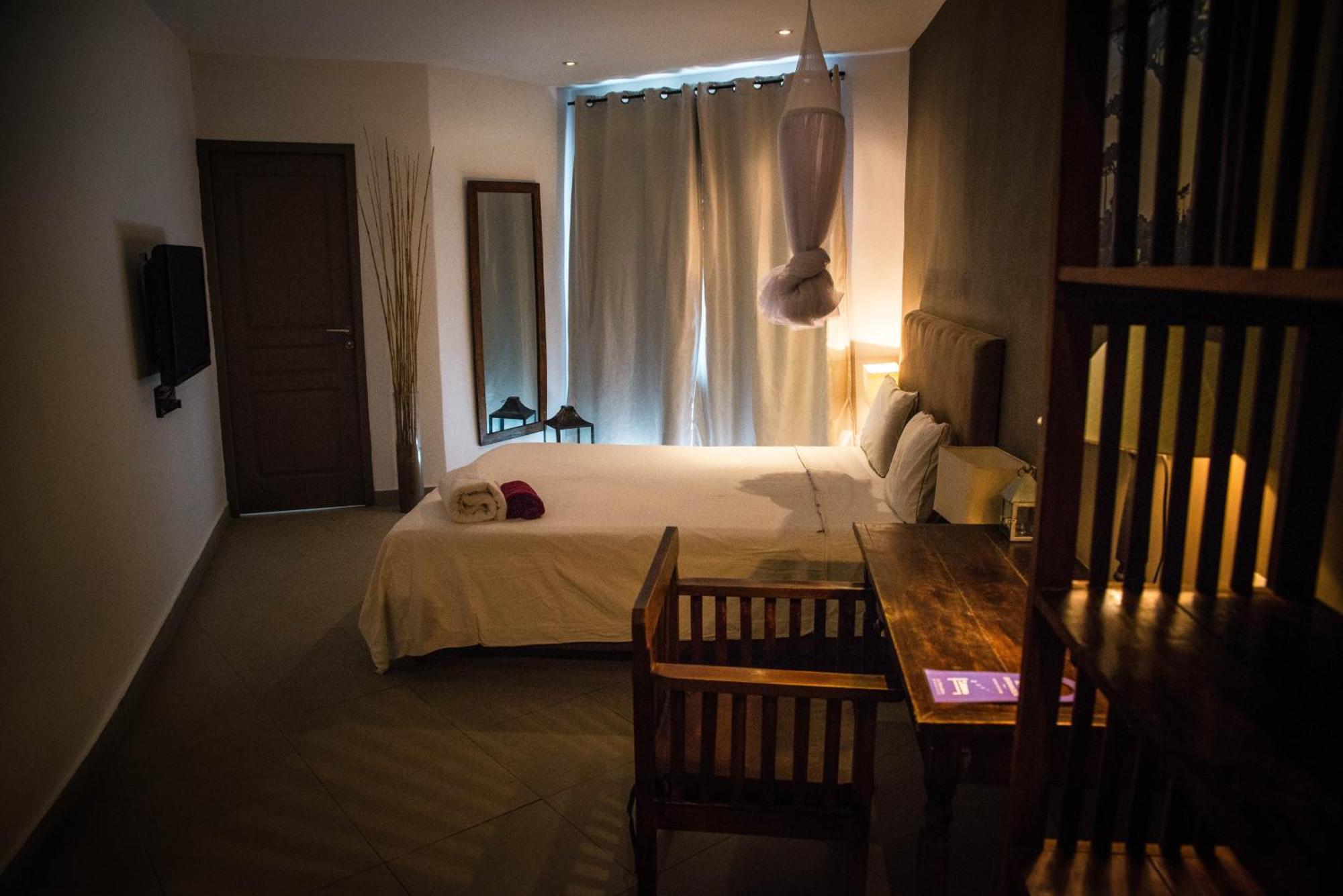 Hotel Restaurant La Ribaudiere Antananarivo Rom bilde