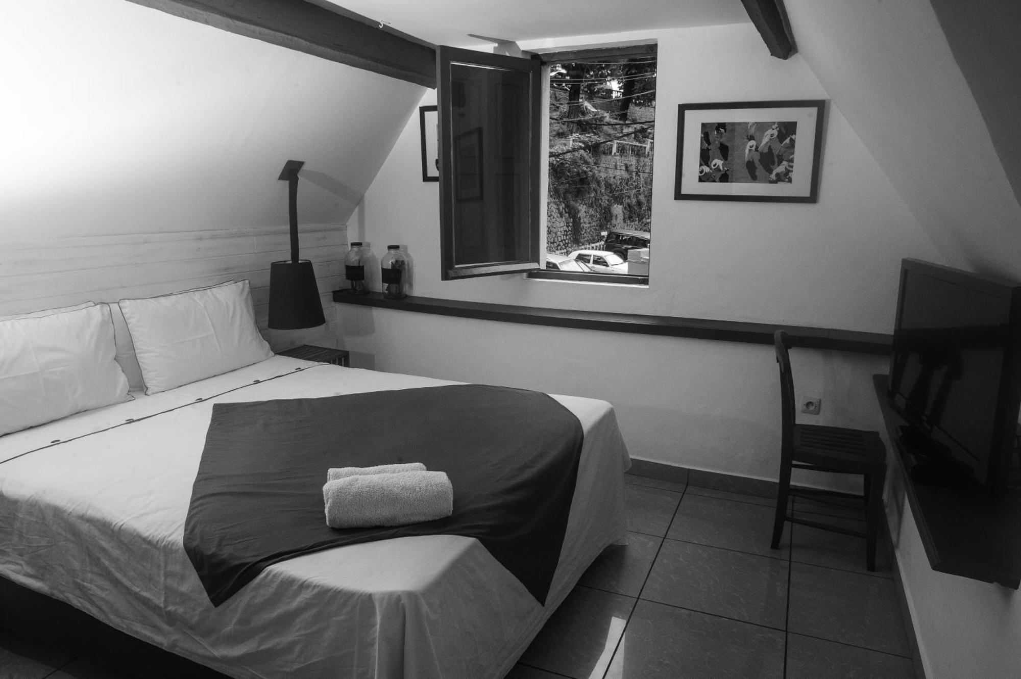 Hotel Restaurant La Ribaudiere Antananarivo Rom bilde